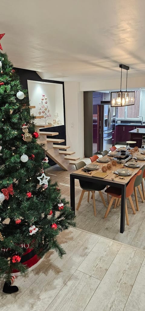 Les Lunetiers Villa in Jura