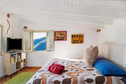 Property building, Living room, Bedroom
