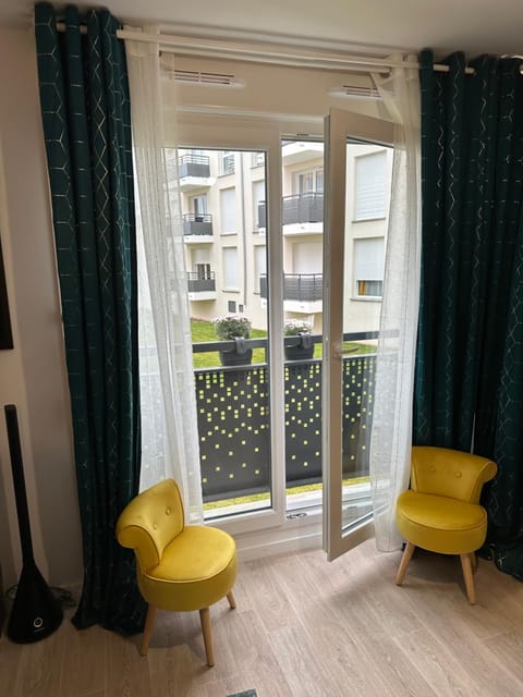 Appartement avec vue sur jardin Paris-Disney-Parking privé 'PKN MEAUX' Apartment in Île-de-France