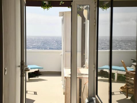 Patio, Natural landscape, View (from property/room), Balcony/Terrace