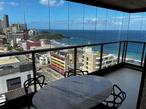 Natural landscape, Balcony/Terrace, Dining area, City view, Sea view