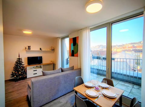 Day, View (from property/room), Balcony/Terrace, Balcony/Terrace, Seating area