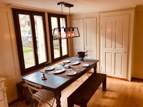 Simple Flat 64m2 Center private Parking SMALL BATHROOM Apartment in Canton of Bern (Region)