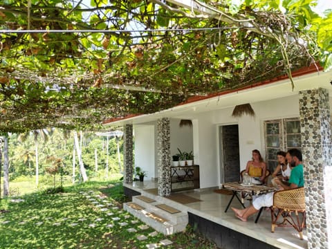 Property building, Day, Seating area, group of guests
