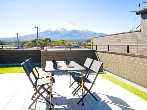 Balcony/Terrace, Balcony/Terrace