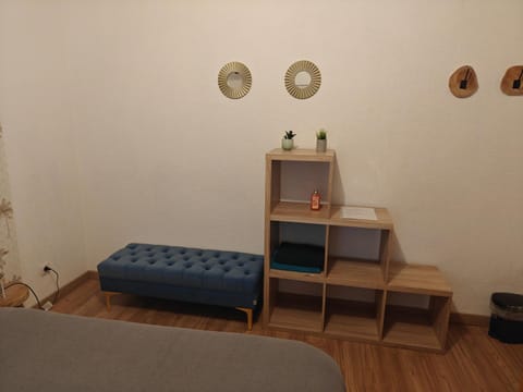 Chambre climatisée et cosy Auberge du manala Hôtel 24 24 Hostel in Saint-Louis