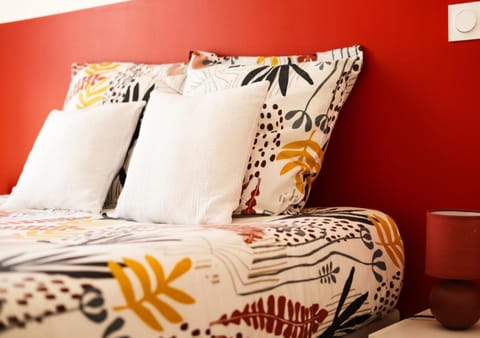 Bed, Bedroom
