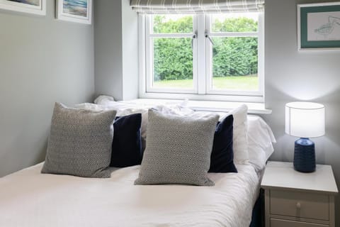 The Retreat By Birch Stays House in Wales