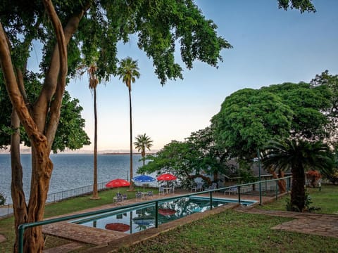 Lake view, Pool view