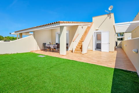 Property building, Garden, Garden view