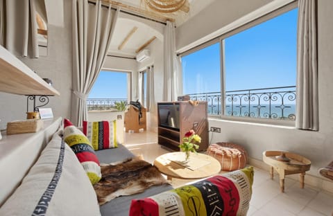 TV and multimedia, View (from property/room), Seating area