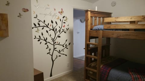 Bed, Photo of the whole room, Bedroom, bunk bed