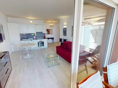 3 pièces climatisé avec terrasse, garage et WiFi à Menton - FR-1-196-342 Apartment in Menton