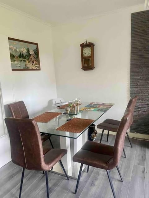 Calme, privé Apartment in Île-de-France