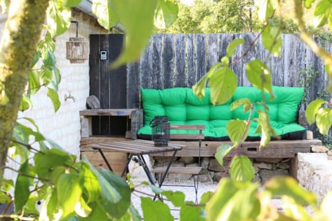Patio, Balcony/Terrace