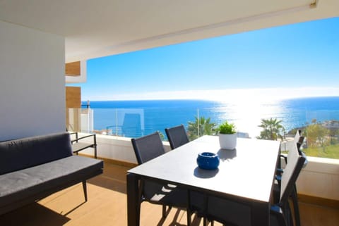View (from property/room), Balcony/Terrace, Sea view