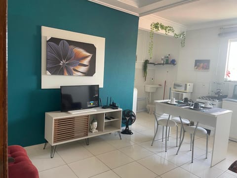 TV and multimedia, Kitchen or kitchenette, Living room, Seating area, Dining area, minibar