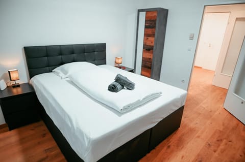 Bed, Photo of the whole room, Bedroom, towels, wardrobe