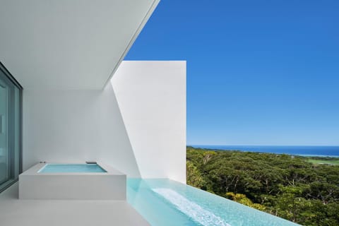 Day, Natural landscape, View (from property/room), Balcony/Terrace, Pool view, Sea view, Swimming pool, Swimming pool, Open Air Bath
