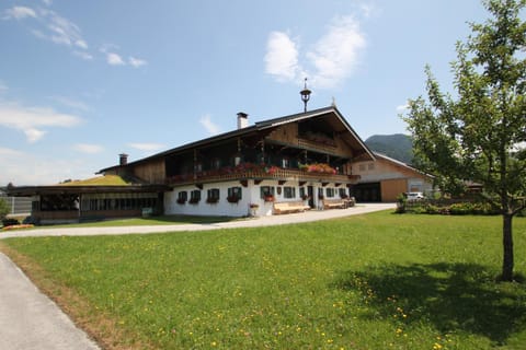 Schwoicherbauer Farm Stay in Salzburgerland