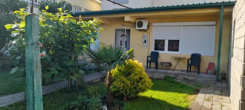 Property building, Garden, Garden view