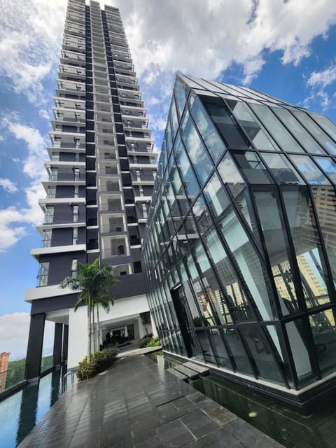 Property building, Day, City view