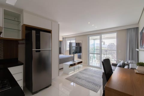 Photo of the whole room, Seating area