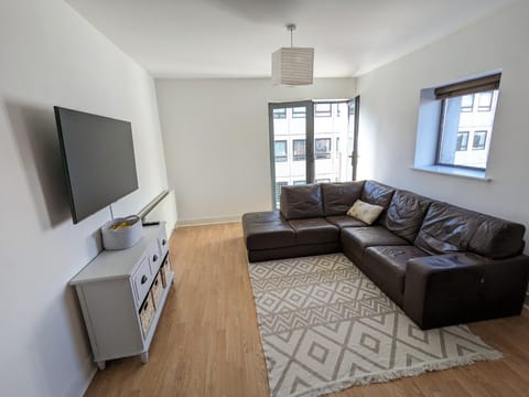 Communal lounge/ TV room, Living room, Seating area