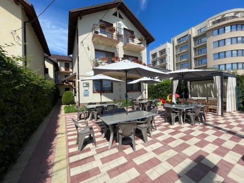 Property building, Balcony/Terrace