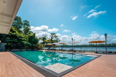 Pool view, Swimming pool