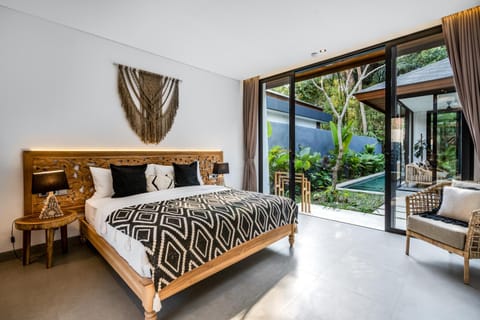 Bed, View (from property/room), Bedroom, internet, air conditioner