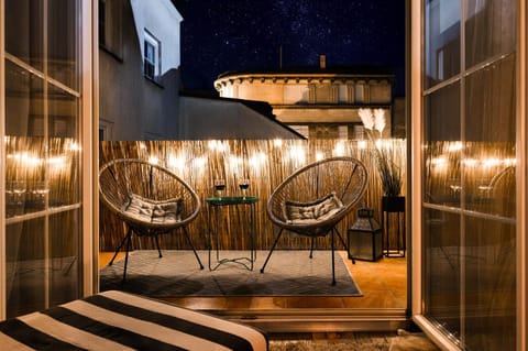 View (from property/room), Balcony/Terrace