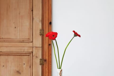 Cosy Cotswolds cottage with strong WiFi and self check in service House in Moreton-in-Marsh