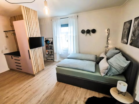 Bedroom, wardrobe