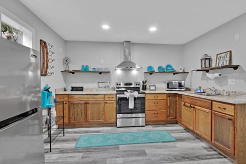 Bulverde Cottage at Moonlight Getaway House in Bulverde