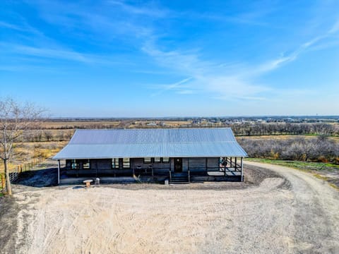 Coyote Creek Ranch House in San Marcos
