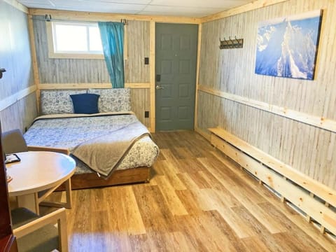 3 Private Room in Motel Dog Friendly Leadville Apartment in Leadville