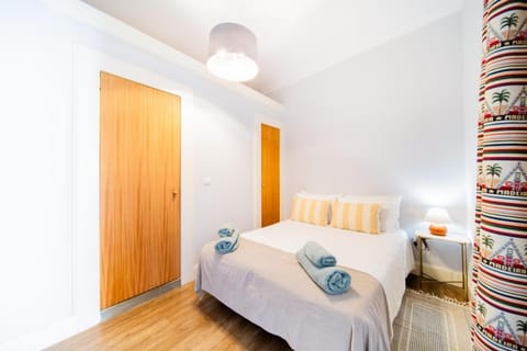 Bed, Bedroom, wardrobe