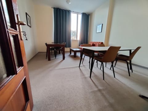 Communal lounge/ TV room, Living room, Seating area, Dining area, furniture