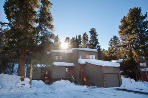 Property building, Winter