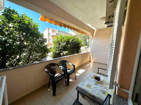 Summer, Balcony/Terrace