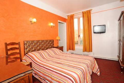 Day, Photo of the whole room