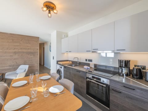 Bel appartement 6 pers, proche pistes, WiFi, animaux acceptés - FR-1-645-46 Apartment in Huez