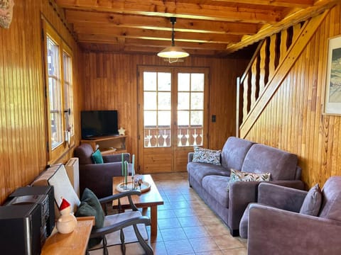 Chalet familial proche des pistes avec WiFi et parking - FR-1-623-349 Chalet in Les Gets