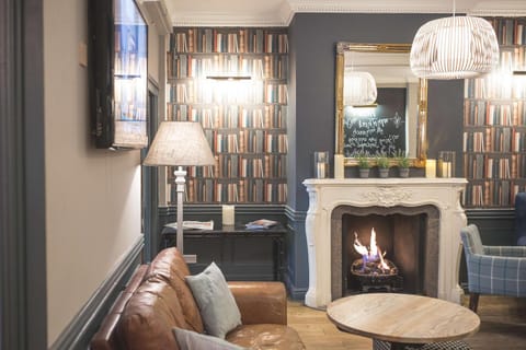 Lobby or reception, On site