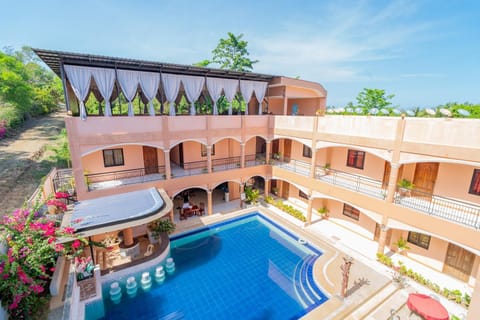 Property building, Swimming pool