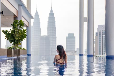 City view, Swimming pool