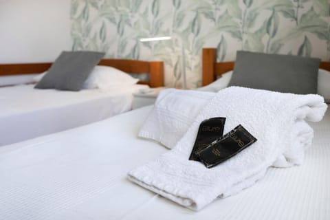 Bed, Photo of the whole room, towels