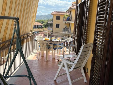 View (from property/room), Balcony/Terrace