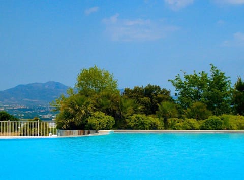 Natural landscape, Mountain view, Pool view, Swimming pool